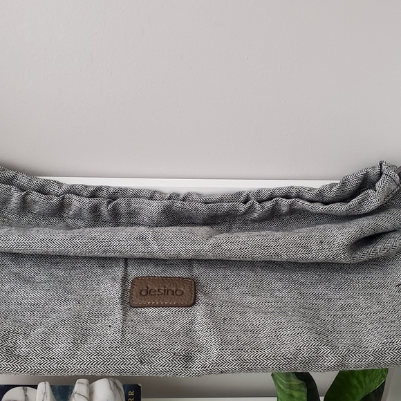 Handheld Bag - Picture 5 of 5